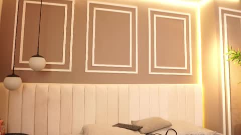 Snapshot of mila_and_nia chatting on 1, 11, 2025 Mila and Nia online show from 1, 11, 2025