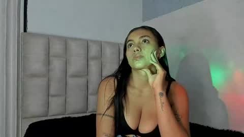 mila  online show from 8, 4, 2026