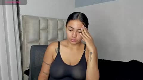 Snapshot of mila_bigboobs chatting on 8, 7, 2026 mila online show from 8, 7, 2026