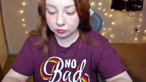 Snapshot of mila_foxxxy chatting on 3, 12, 2024 Mila shy sensual person online show from 3, 12, 2024