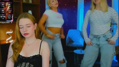 Snapshot of mila_glow chatting on 28, 5, 2026 mila_glow online show from 28, 5, 2026
