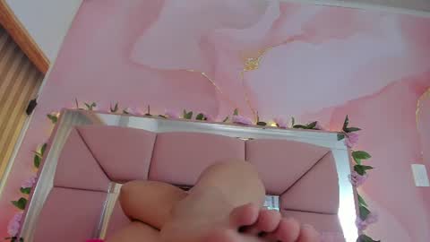Snapshot of mila_grace_ chatting on 23, 6, 2026 mila_grace_ online show from 23, 6, 2026