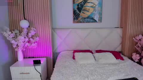 Snapshot of mila_hank chatting on 7, 5, 2026 mila_hank online show from 7, 5, 2026