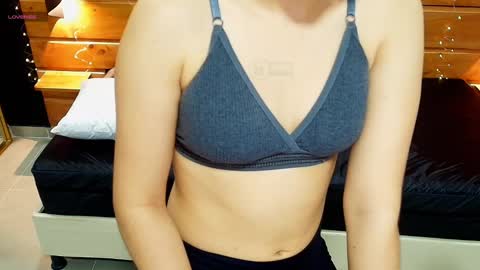 Milena  online show from 1, 3, 2025