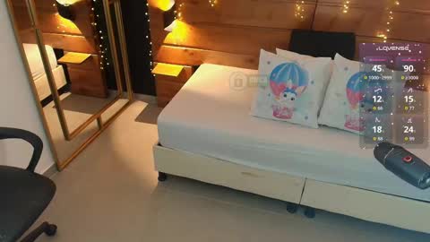 Milena  online show from 18, 9, 2025