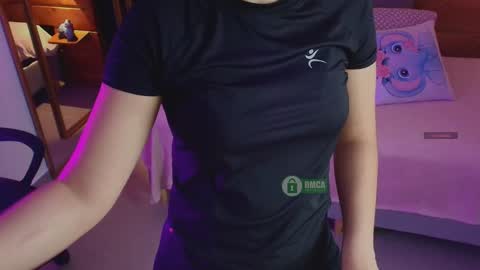 Snapshot of mila_kiitty chatting on 17, 1, 2026 Milena online show from 17, 1, 2026