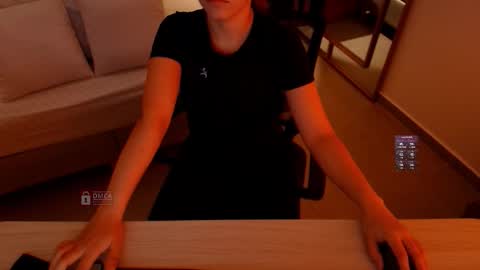 Snapshot of mila_kiitty chatting on 27, 2, 2026 Milena online show from 27, 2, 2026