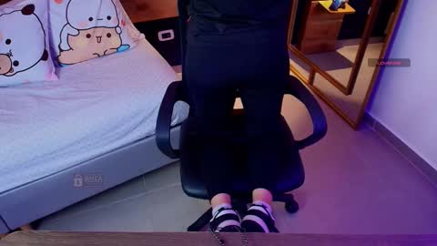 Snapshot of mila_kiitty chatting on 19, 3, 2026 Milena online show from 19, 3, 2026