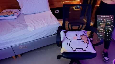 Snapshot of mila_kiitty chatting on 21, 3, 2026 Milena online show from 21, 3, 2026