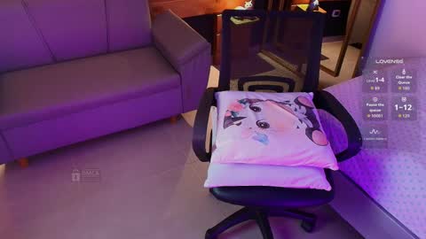 Snapshot of mila_kiitty chatting on 6, 4, 2026 Milena online show from 6, 4, 2026