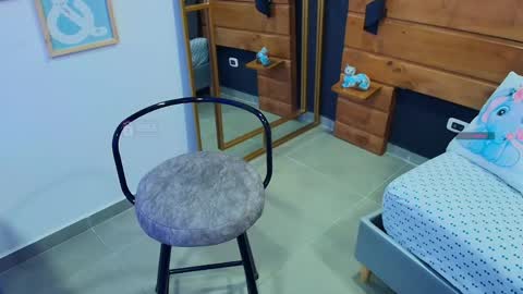 Snapshot of mila_kiitty chatting on 30, 5, 2026 Milena online show from 30, 5, 2026