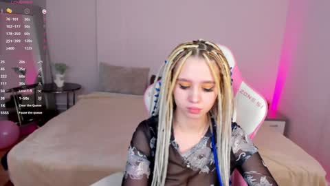 mila_kinor online show from 9, 12, 2024