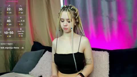 mila_kinor online show from 31, 12, 2024