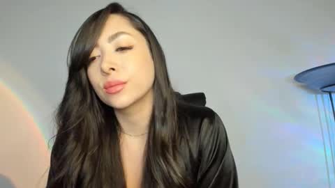 Snapshot of mila_paramo chatting on 9, 10, 2025 Camila online show from 9, 10, 2025