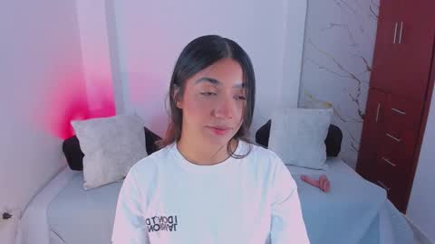 martina online show from 28, 3, 2026