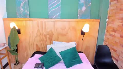 Mila and samy online show from 24, 2, 2026