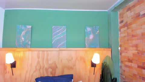 Mila and samy online show from 5, 4, 2026