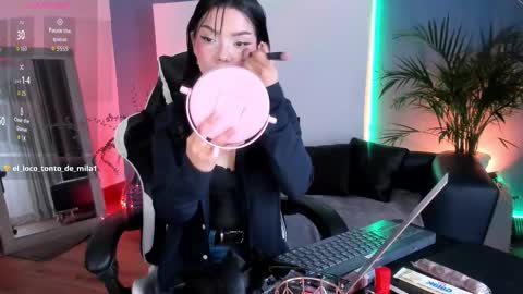 Mila online show from 4, 11, 2025