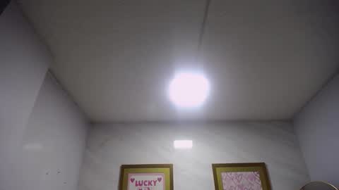 Snapshot of mila_sweet_v chatting on 21, 10, 2025 Mila online show from 21, 10, 2025