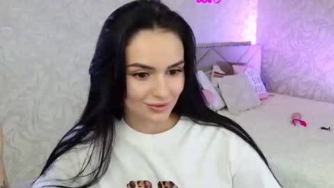 Snapshot of milaasweety chatting on 23, 7, 2026 Mila online show from 23, 7, 2026