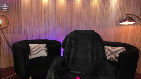 Mila online show from 19, 4, 2026