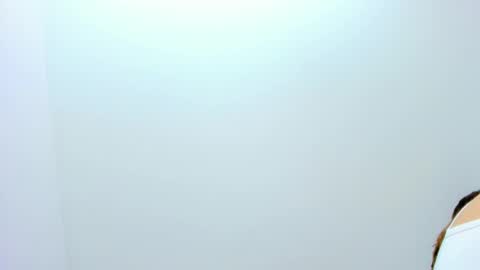 Snapshot of milacollins_ chatting on 8, 11, 2025 Mila online show from 8, 11, 2025