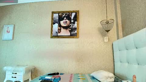 miladiosa online show from 11, 11, 2025