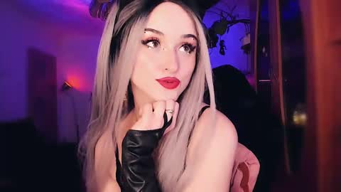 Snapshot of miladyjolie chatting on 25, 2, 2025 MiladyJolie online show from 25, 2, 2025