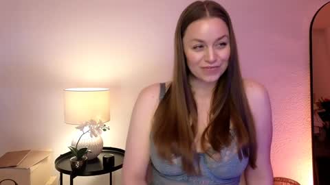 Snapshot of milafleur chatting on 16, 1, 2025 Mila Fleur online show from 16, 1, 2025
