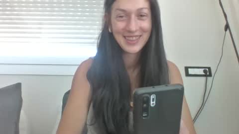 Snapshot of milagaborxx chatting on 25, 9, 2025 MilaGabor online show from 25, 9, 2025