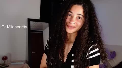 Snapshot of milah_hearrty chatting on 13, 12, 2025 Milah online show from 13, 12, 2025