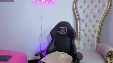 milah_tay online show from 29, 3, 2026