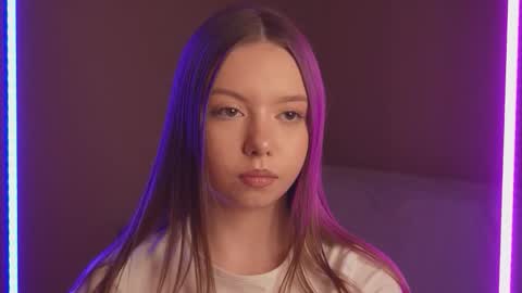 Mila online show from 10, 2, 2026