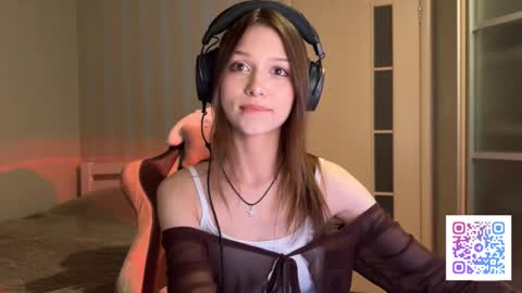 Snapshot of milamiuu chatting on 19, 2, 2026 milamiuu online show from 19, 2, 2026