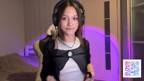 Snapshot of milamiuu chatting on 28, 2, 2026 milamiuu online show from 28, 2, 2026