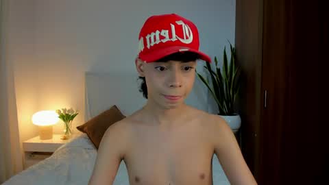 Snapshot of milan_zapata chatting on 6, 6, 2026 MILAN online show from 6, 6, 2026