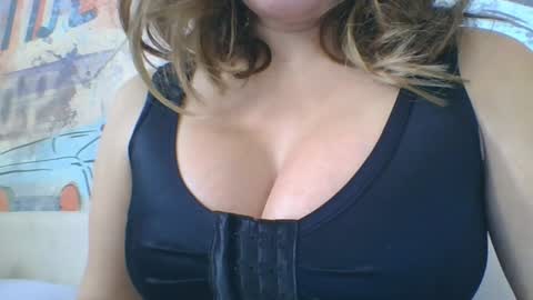 Snapshot of milana5551 chatting on 24, 12, 2024 milana online show from 24, 12, 2024