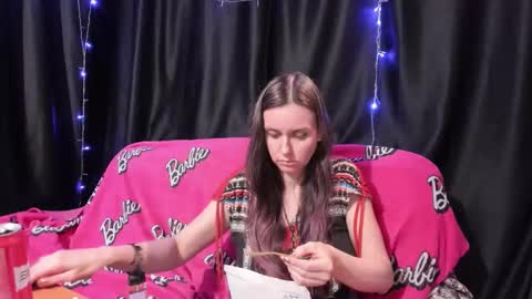 Snapshot of milana696969 chatting on 8, 9, 2025 MilAna online show from 8, 9, 2025