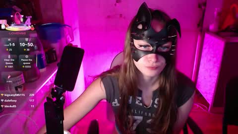 Snapshot of milana_sexwife chatting on 20, 10, 2025 Dan and Milana online show from 20, 10, 2025