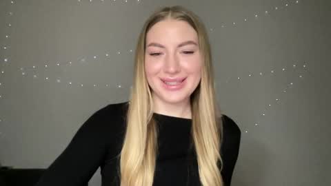 Milana online show from 29, 12, 2024