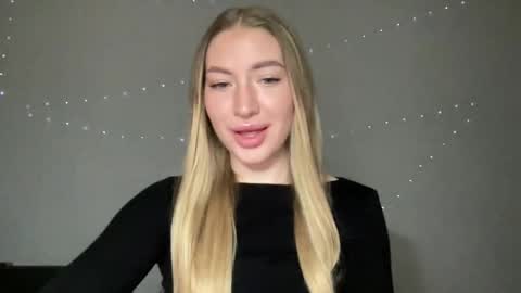 Milana online show from 29, 12, 2024