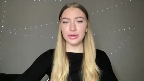 Milana online show from 30, 12, 2024