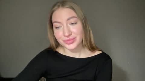 Milana online show from 15, 1, 2025