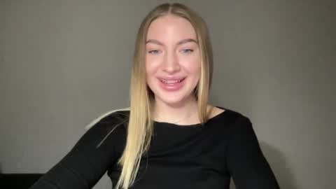 Milana online show from 19, 1, 2025