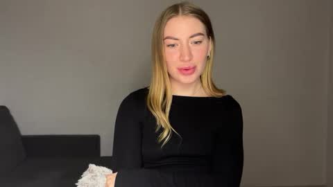 Milana online show from 3, 2, 2025