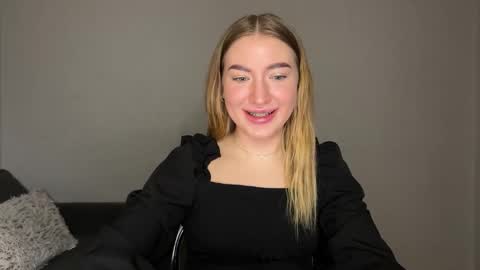 Milana online show from 6, 2, 2025