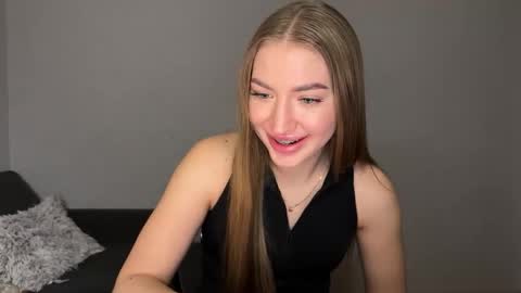 Milana online show from 1, 3, 2025