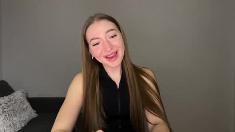 Milana online show from 10, 3, 2025