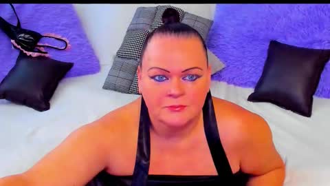 Lana online show from 23, 11, 2025