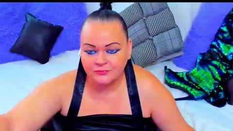 Lana online show from 28, 11, 2025